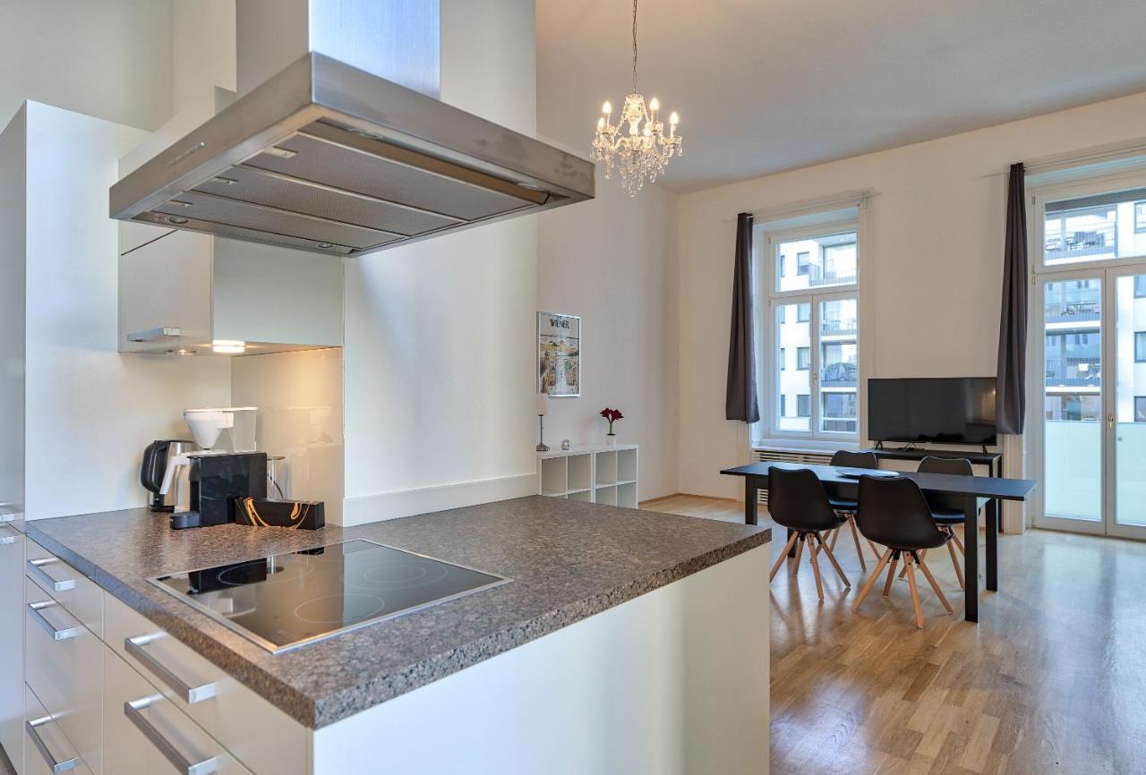 Apartment - Schwarzenbergplatz