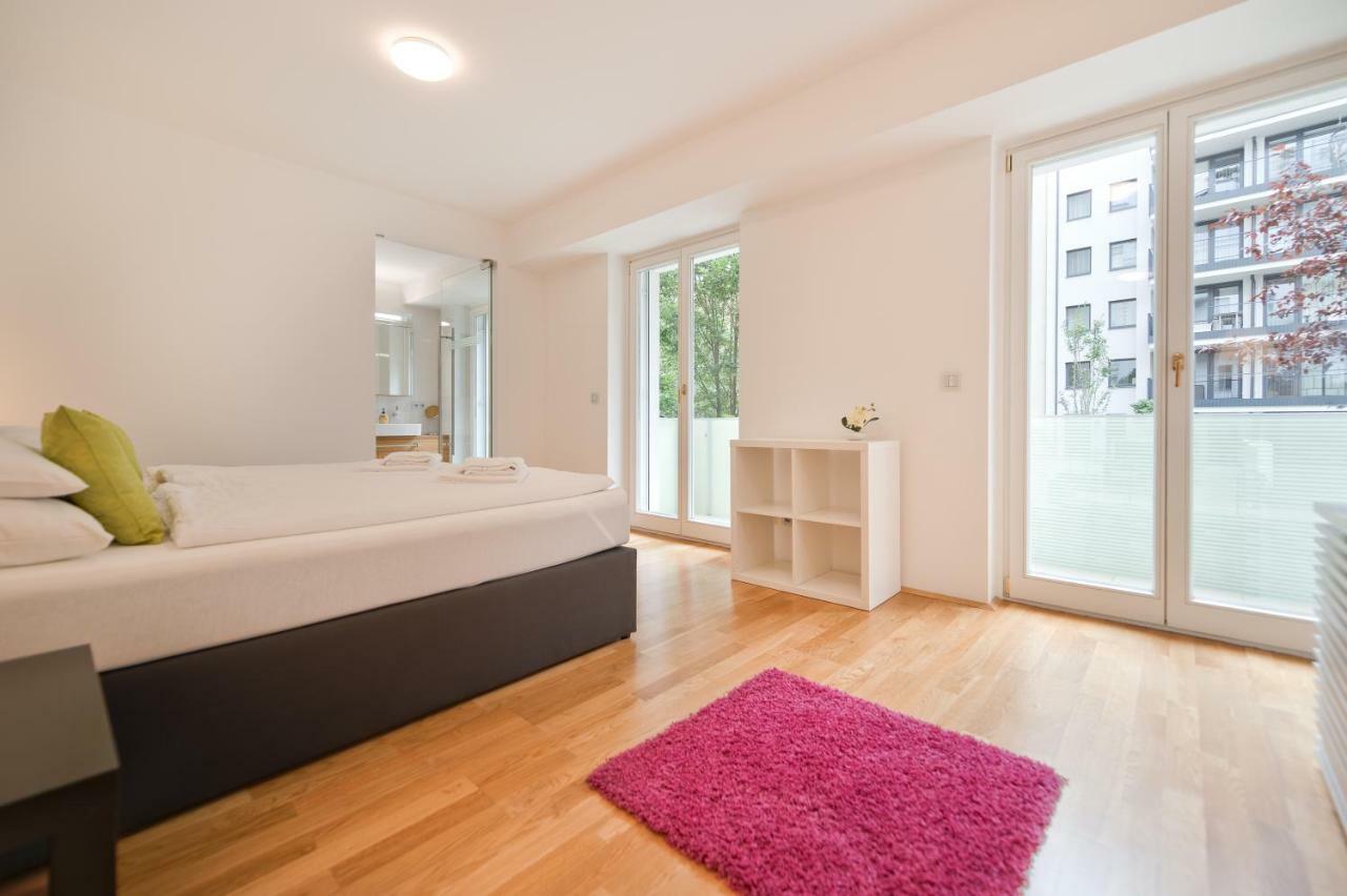 Apartment - Schwarzenbergplatz